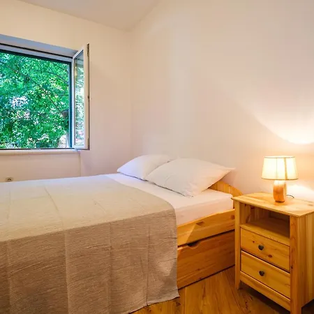 Bacvice Apartment *